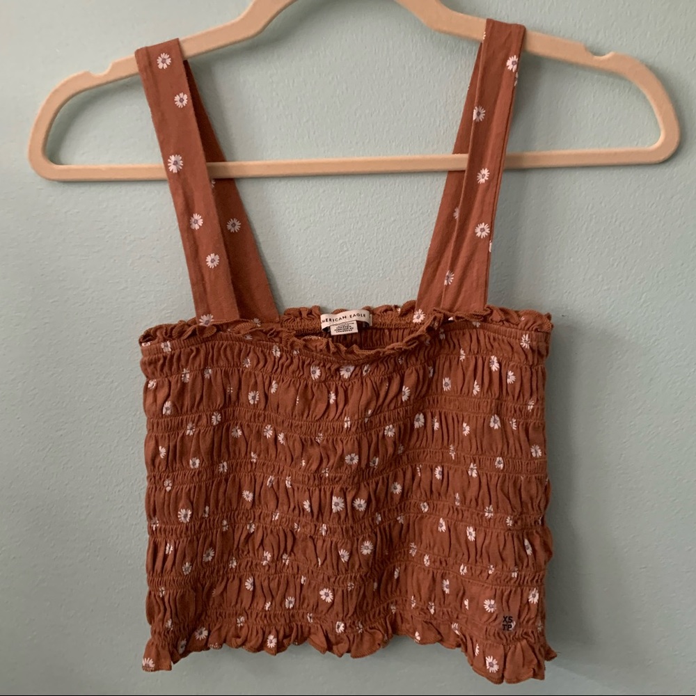 Lettuce trim tank top